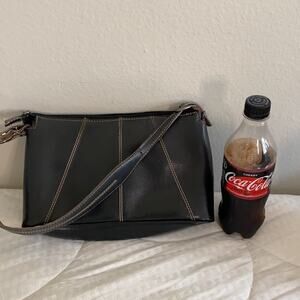 Mondani New York Black Bag